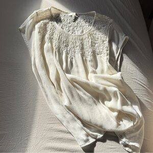 100% Silk Elegant Romantic Cream Blouse